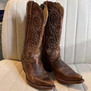 Women’s Damiana Justin Boots Size 8.5